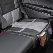 pol_pl_Mata-ochronna-pod-fotelik-ochraniacz-ISOFIX-REER-96_3.jpg