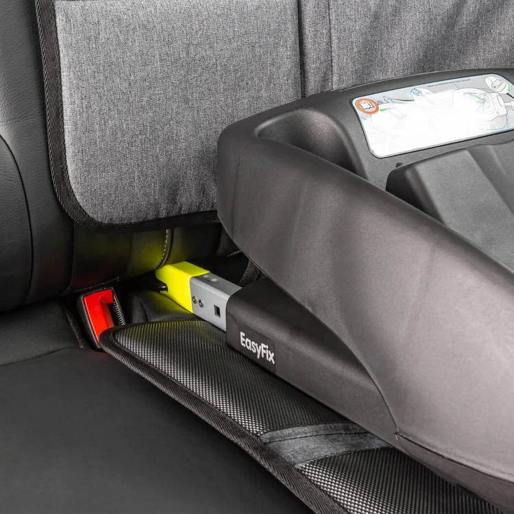 pol_pl_Mata-ochronna-pod-fotelik-ochraniacz-ISOFIX-REER-96_6.jpg